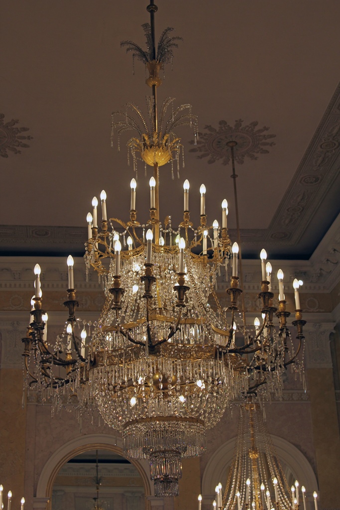 Chandelier, Hall of the Muses